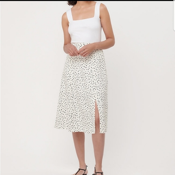 LOFT Dresses & Skirts - LOFT White Polka Dot Skirt Front Slit